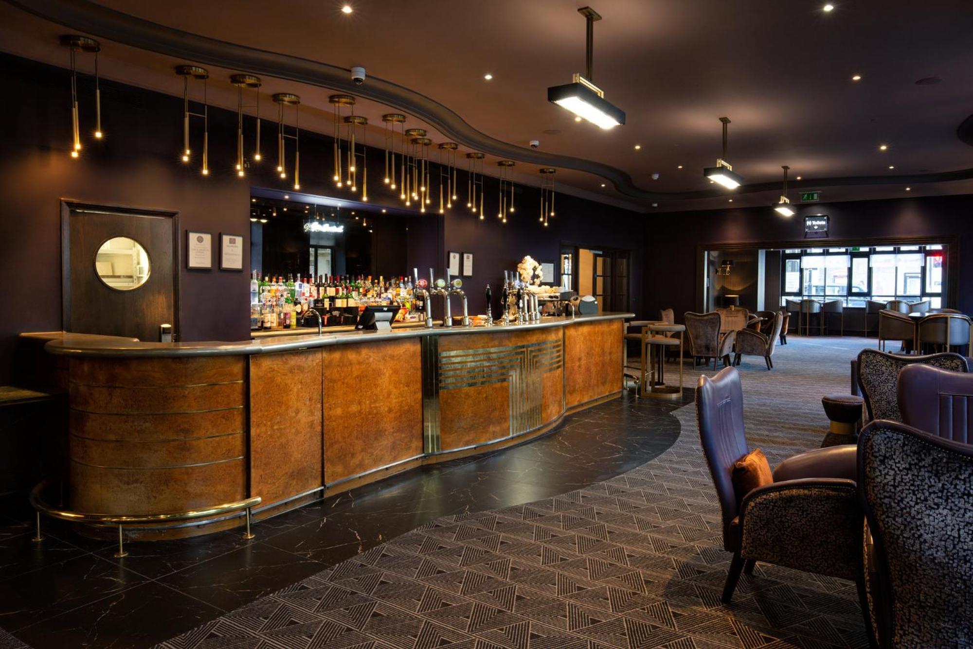 Tavistock Hotel ลอนดอน ภายนอก รูปภาพ