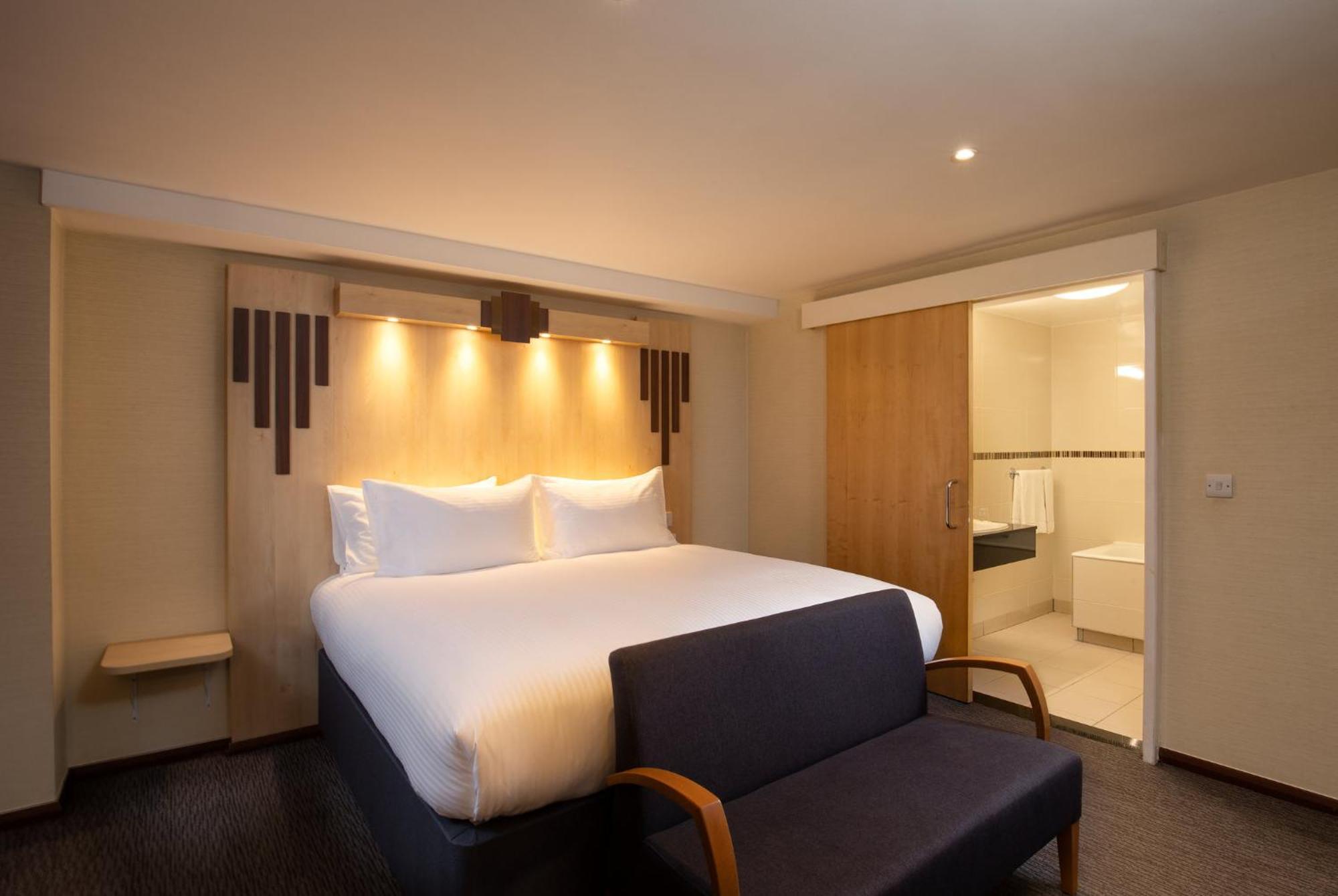 Tavistock Hotel ลอนดอน ภายนอก รูปภาพ